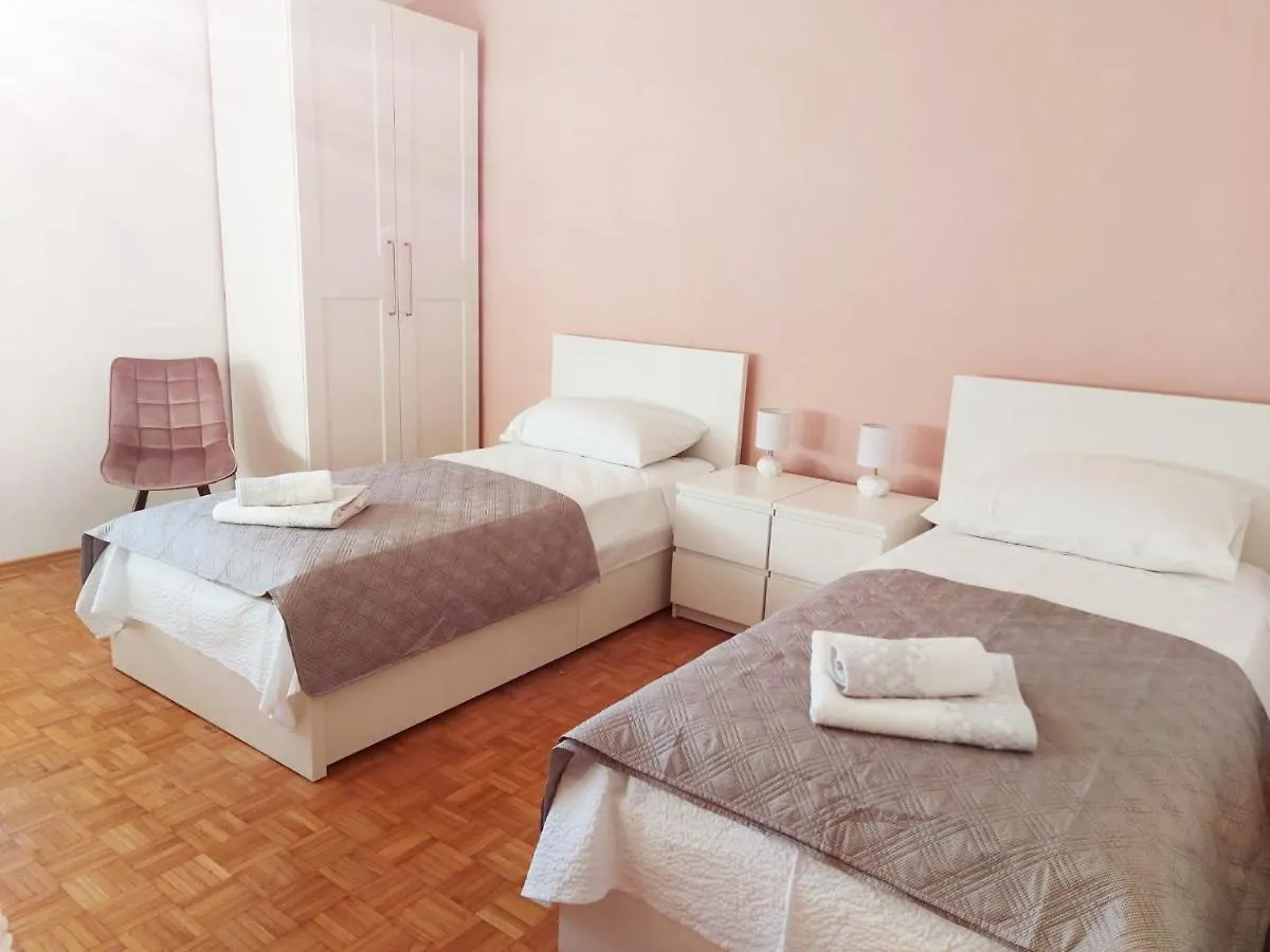 Apartment Karla 0*, Split Croatia